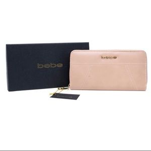 🌸NWT BEBE WALLET IN BLUSH🌸